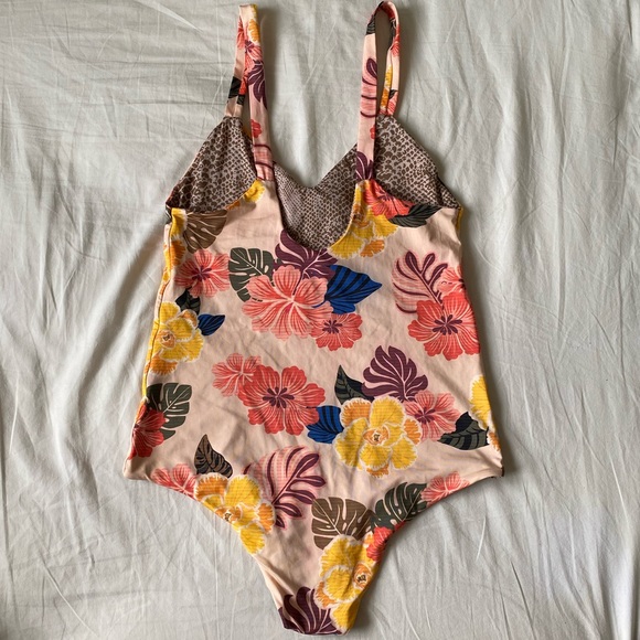 ✖️SOLD✖️Acacia Saba in Retro Paradise - Picture 2 of 4